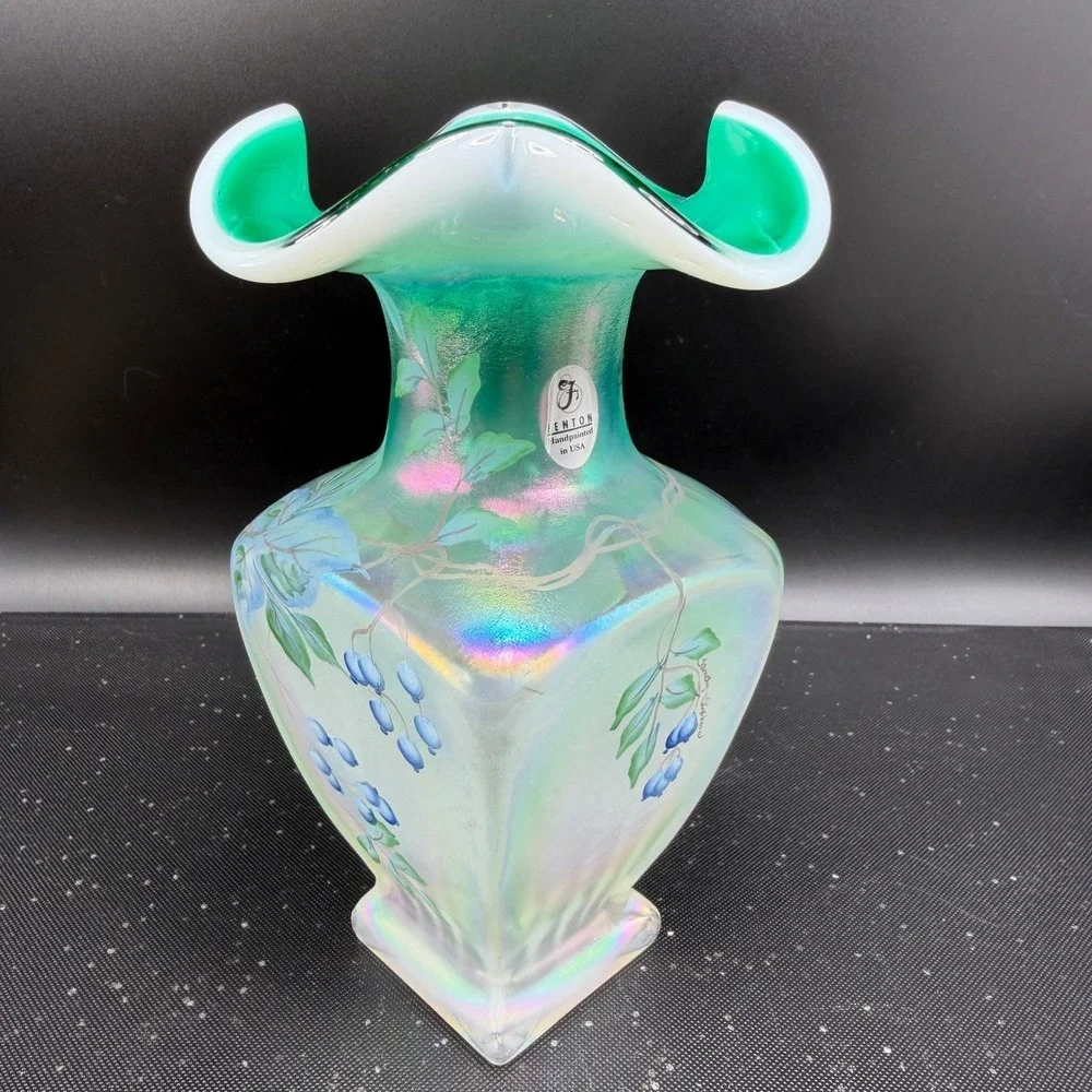 Fenton‎ New Century XXI Green Opalescent Iridescent Hand Painted Blueberry Vase